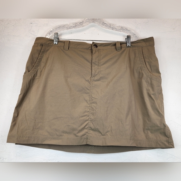 Eddie Bauer Khaki Outdoor Hiking Quick Drying‎ Fabric Skorts Size 20 - Picture 1 of 5